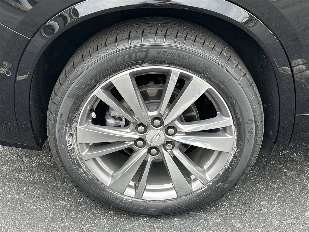 Certified 2022 Cadillac XT6 Premium Luxury w/ Technology Package image 17