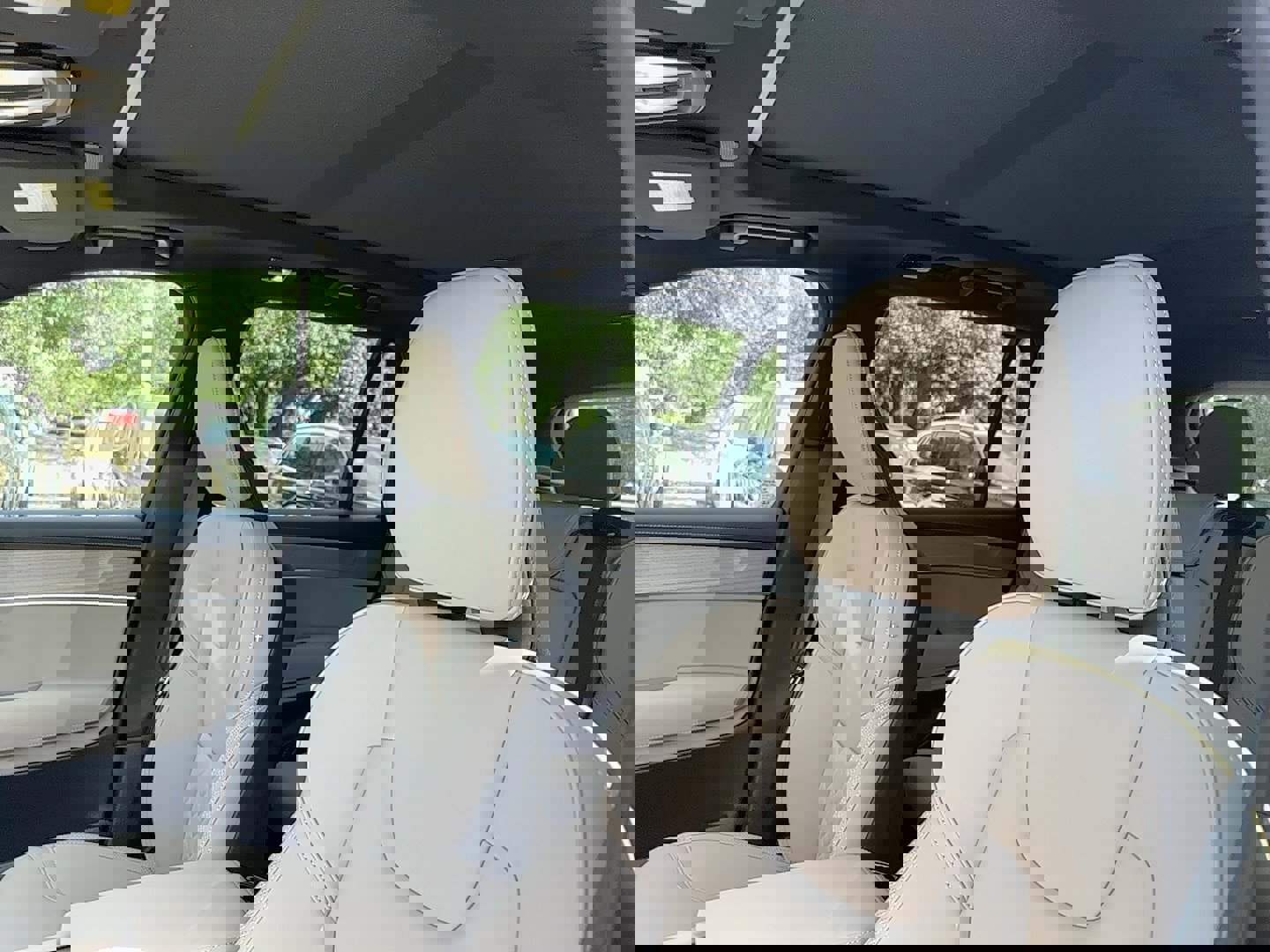 New 2026 Volvo XC90 B5 Core image 14