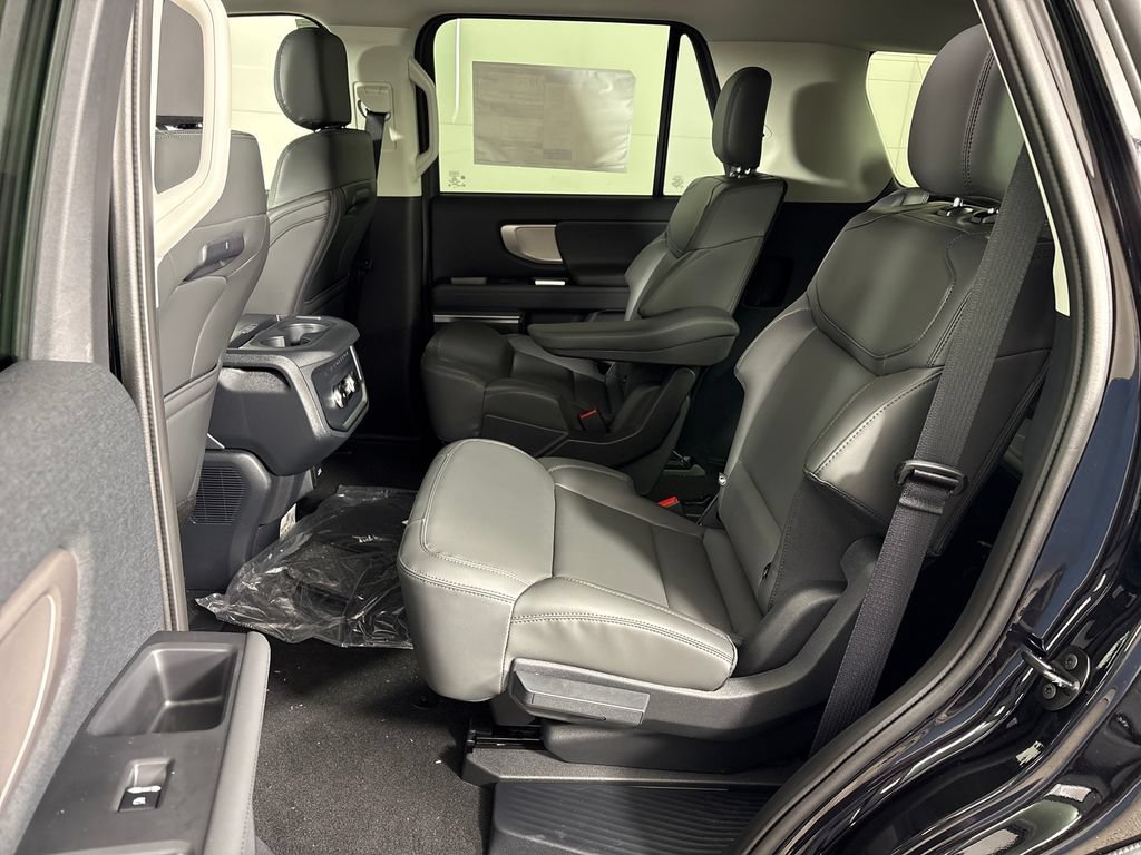 New 2026 Ford Expedition Active RWD image 30