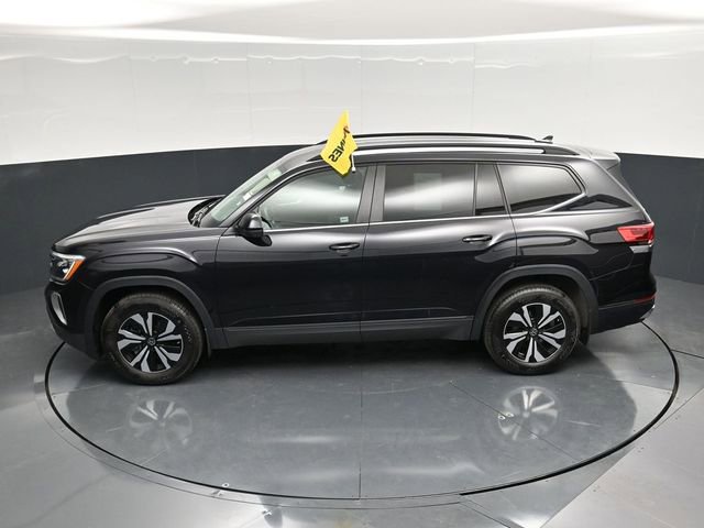 Used 2025 Volkswagen Atlas SE image 47