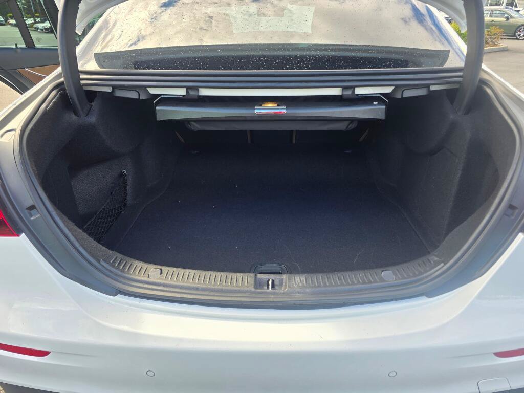 Used 2022 Mercedes-Benz E 350 4MATIC Sedan image 11