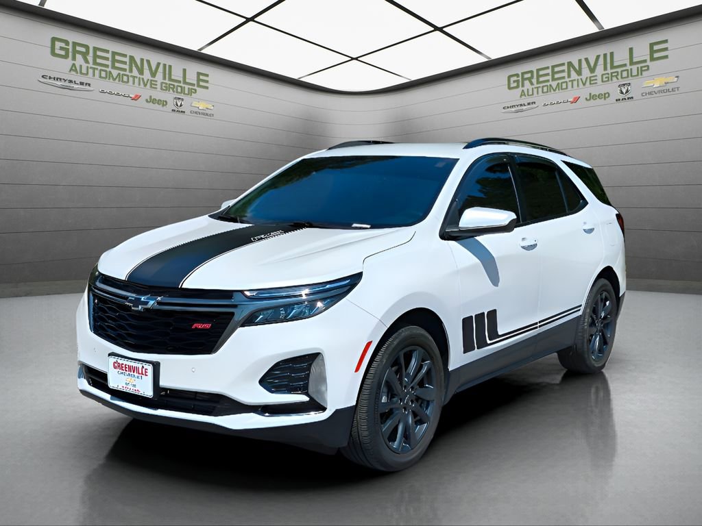 Used 2023 Chevrolet Equinox RS image 2