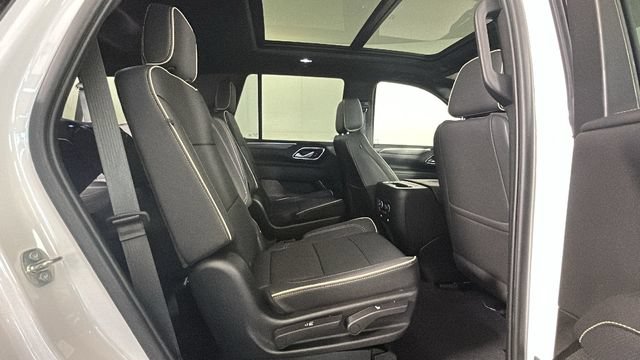 Used 2023 Chevrolet Tahoe Premier AWD/4WD image 27