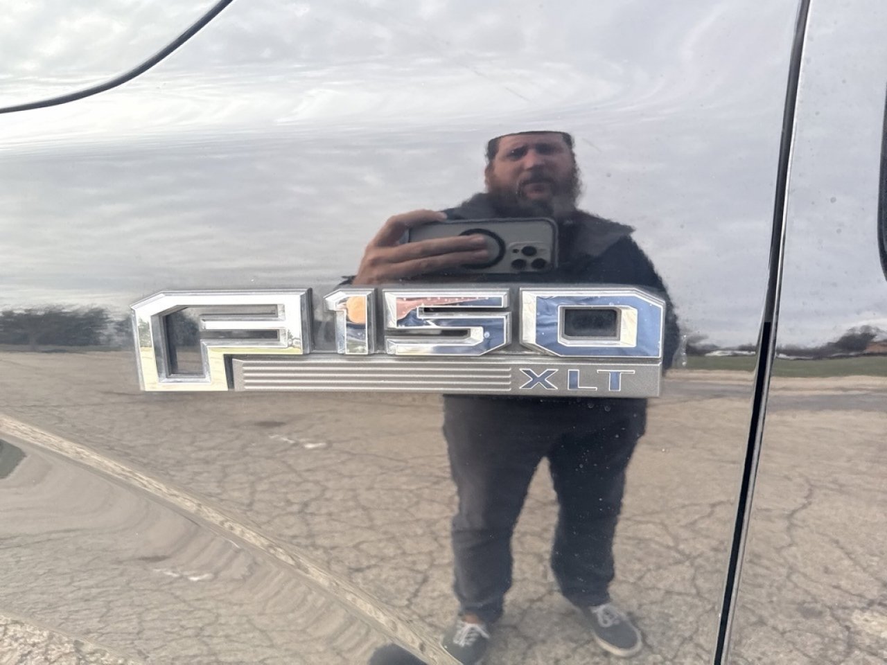 Used 2018 Ford F150 XLT w/ Equipment Group 302A Luxury image 4