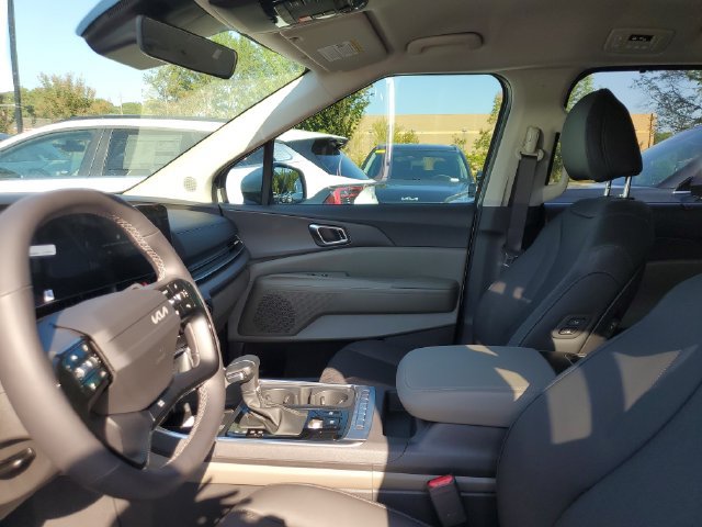 New 2027 Kia Carnival EX FWD image 22
