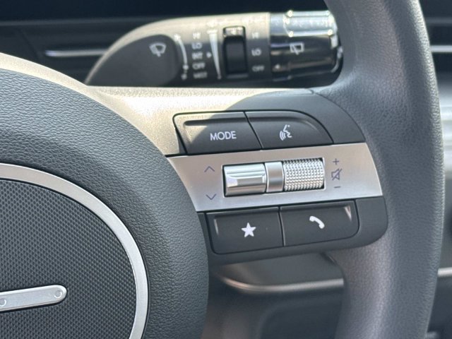 New 2027 Hyundai Kona SE FWD image 26