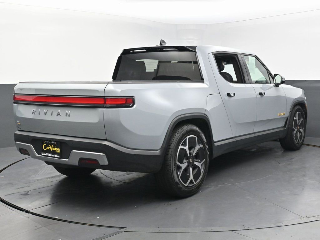 Used 2022 Rivian R1T Adventure image 4
