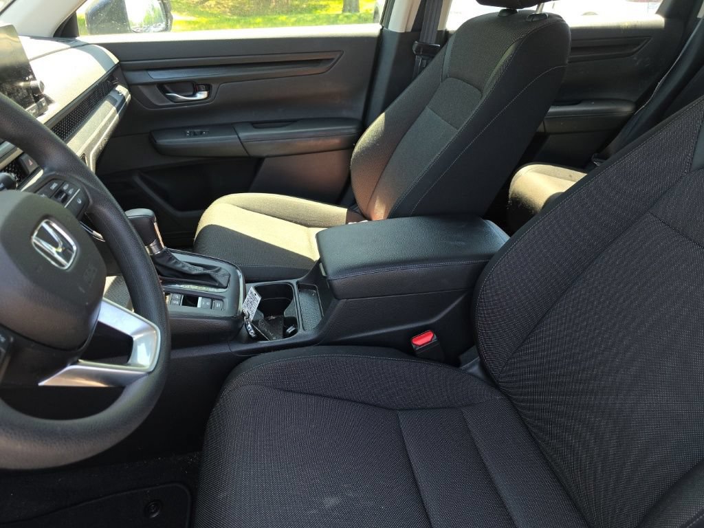 Used 2023 Honda CR-V LX image 22