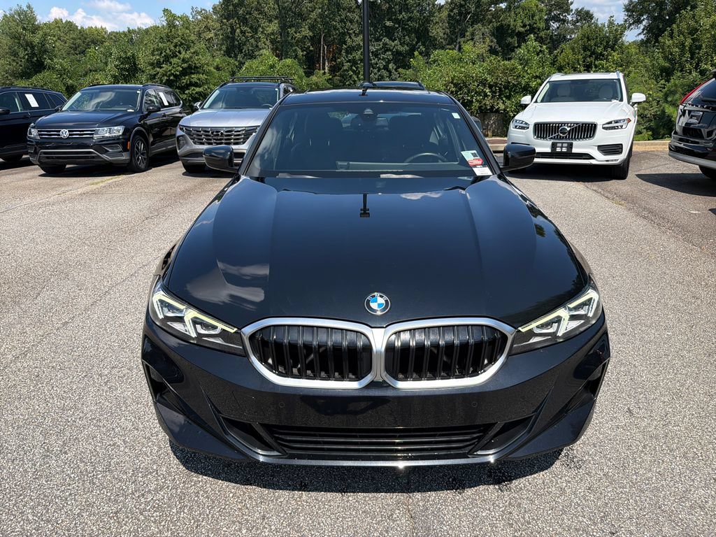 Used 2023 BMW 330i Sedan w/ Convenience Package RWD image 2