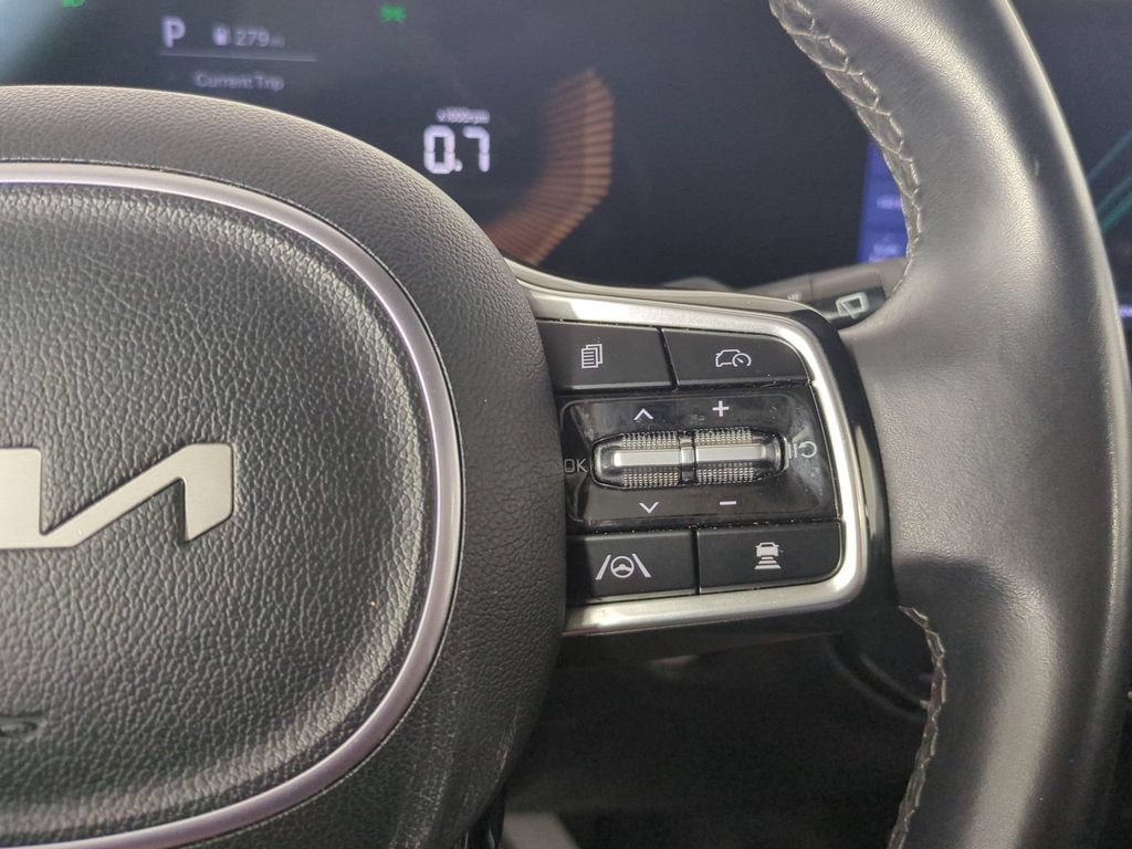 Used 2024 Kia Sorento S AWD/4WD image 34