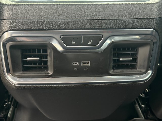 Certified 2025 GMC Sierra 2500 Denali w/ Denali Reserve Package AWD/4WD image 16