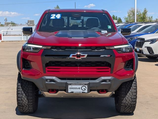 Used 2024 Chevrolet Colorado ZR2 w/ Technology Package image 10