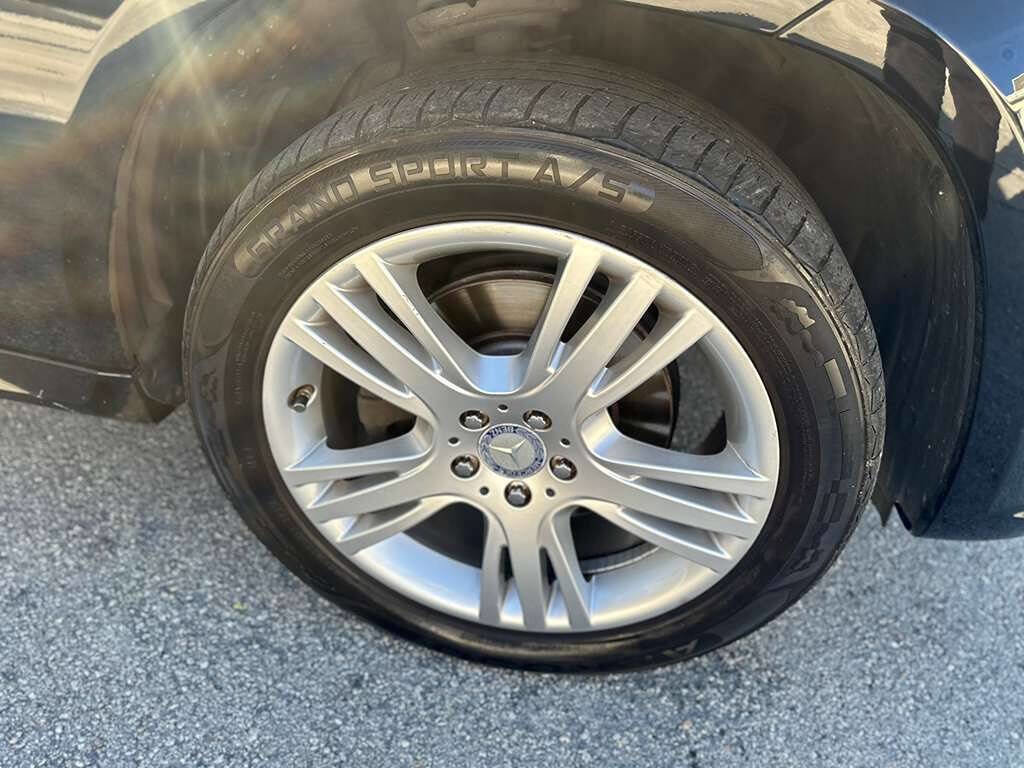 Used 2015 Mercedes-Benz GLK 350 2WD image 25