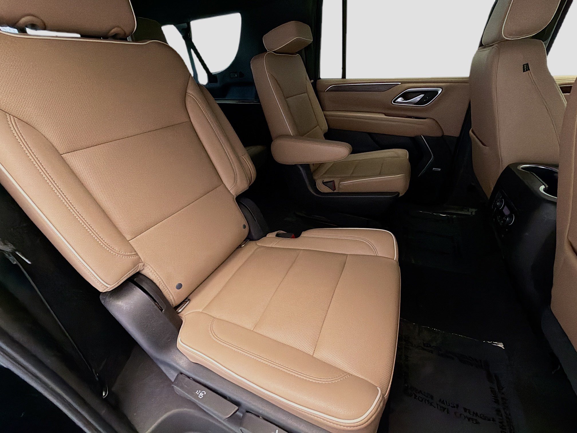 Used 2021 Chevrolet Suburban Premier w/ Premium Package RWD image 13