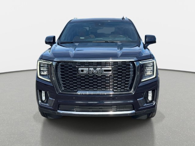 Used 2023 GMC Yukon Denali Ultimate AWD/4WD image 9