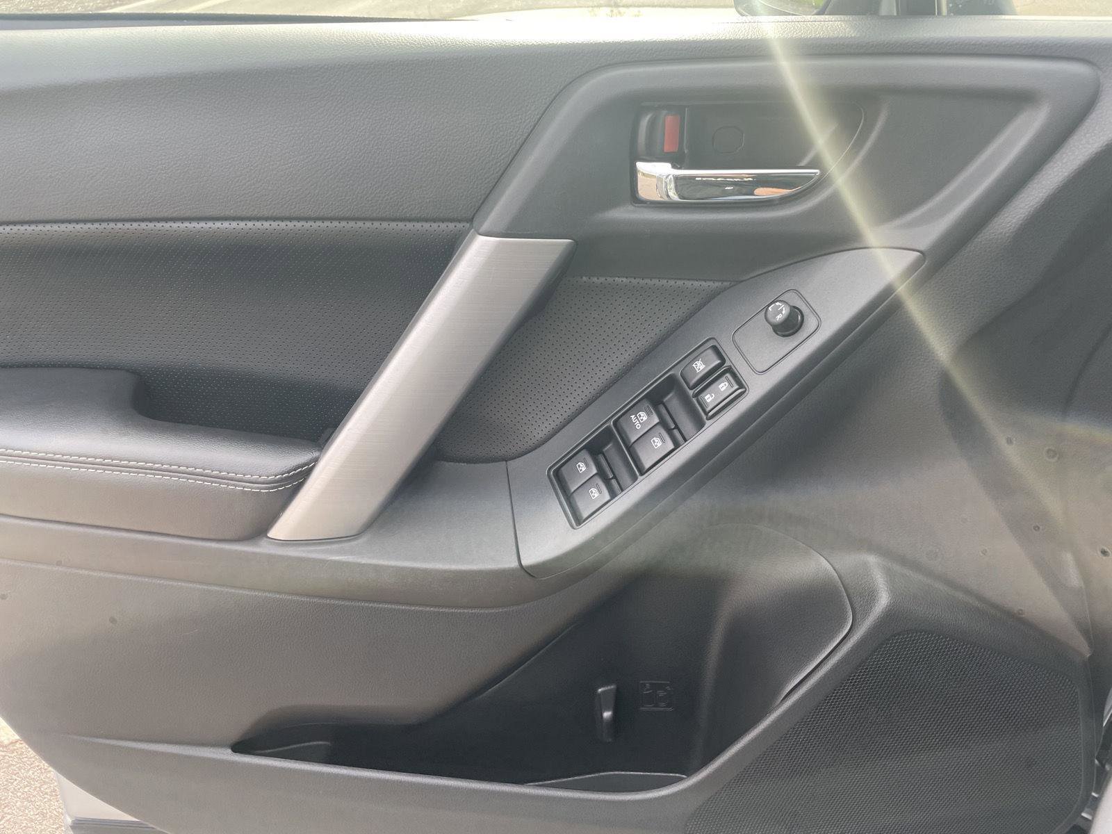 Used 2014 Subaru Forester 2.5i Limited w/ Popular Package #2 image 15