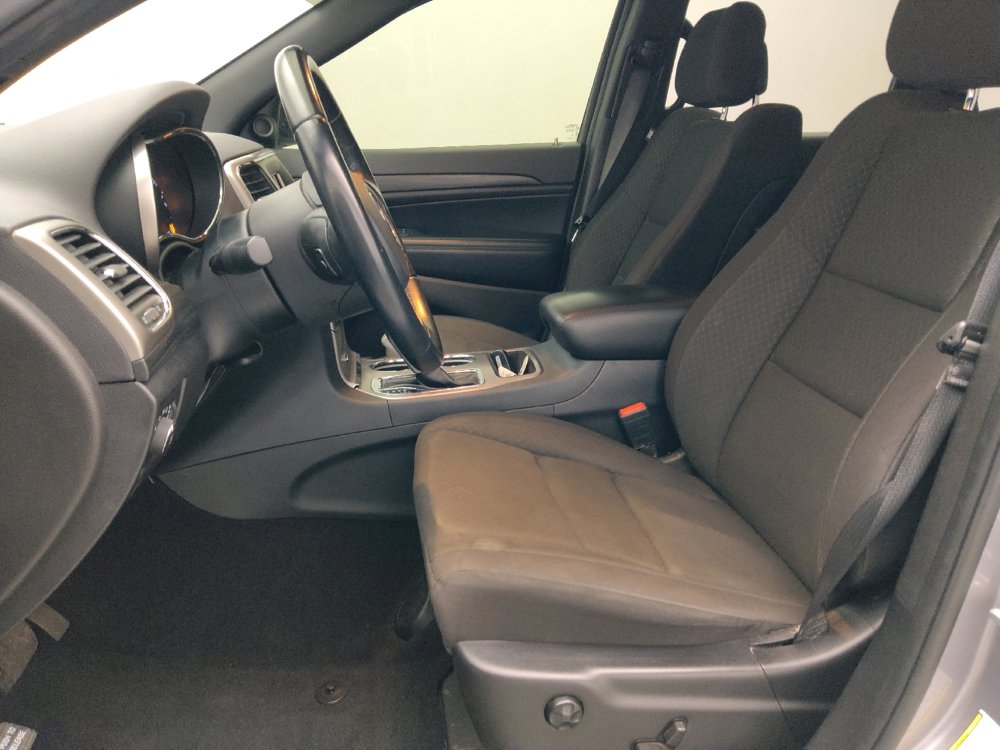 Used 2021 Jeep Grand Cherokee Laredo RWD image 17