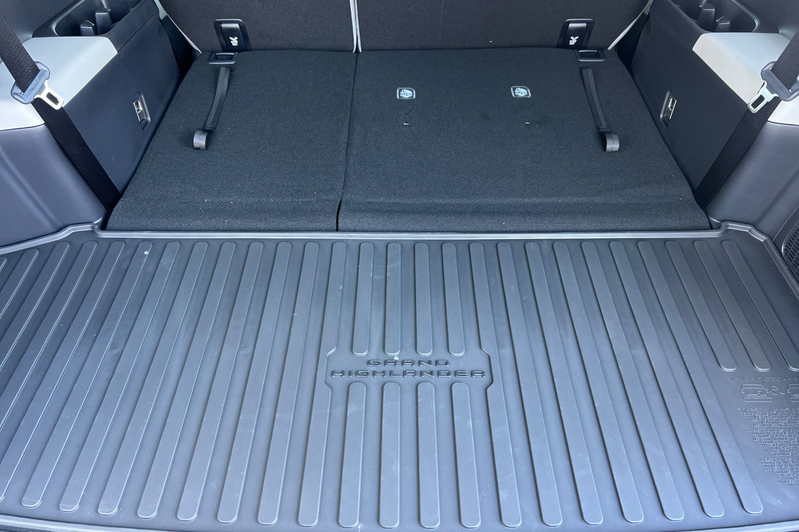 New 2026 Toyota Grand Highlander AWD Hybrid image 13