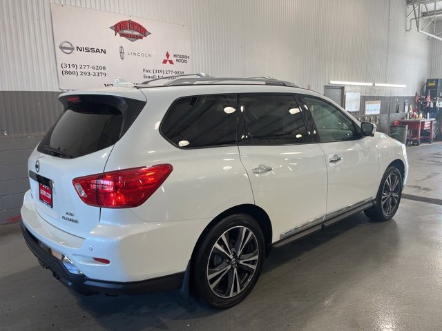 Certified 2019 Nissan Pathfinder Platinum image 3