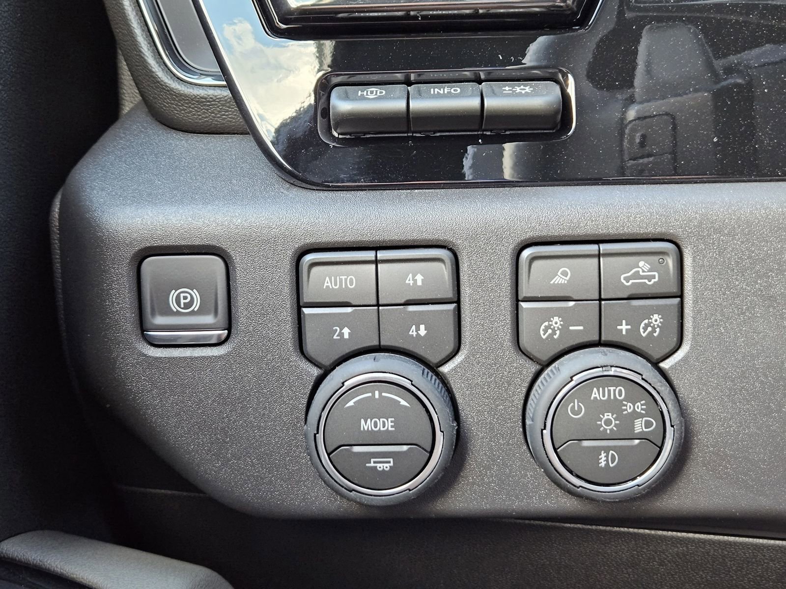 New 2026 Chevrolet Silverado 1500 ZR2 image 24