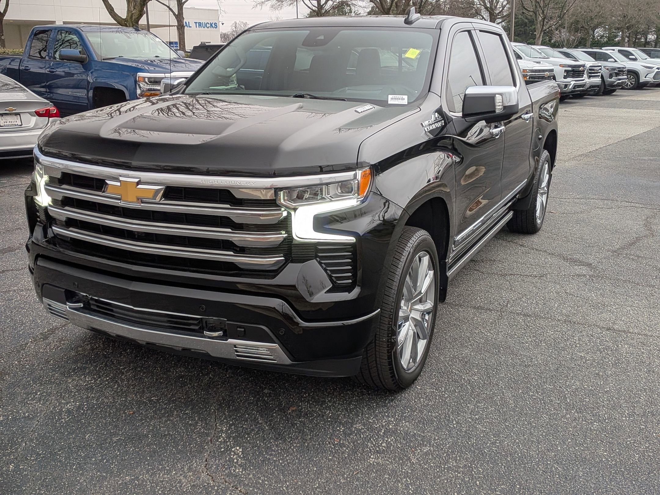 Certified 2025 Chevrolet Silverado 1500 High Country image 5