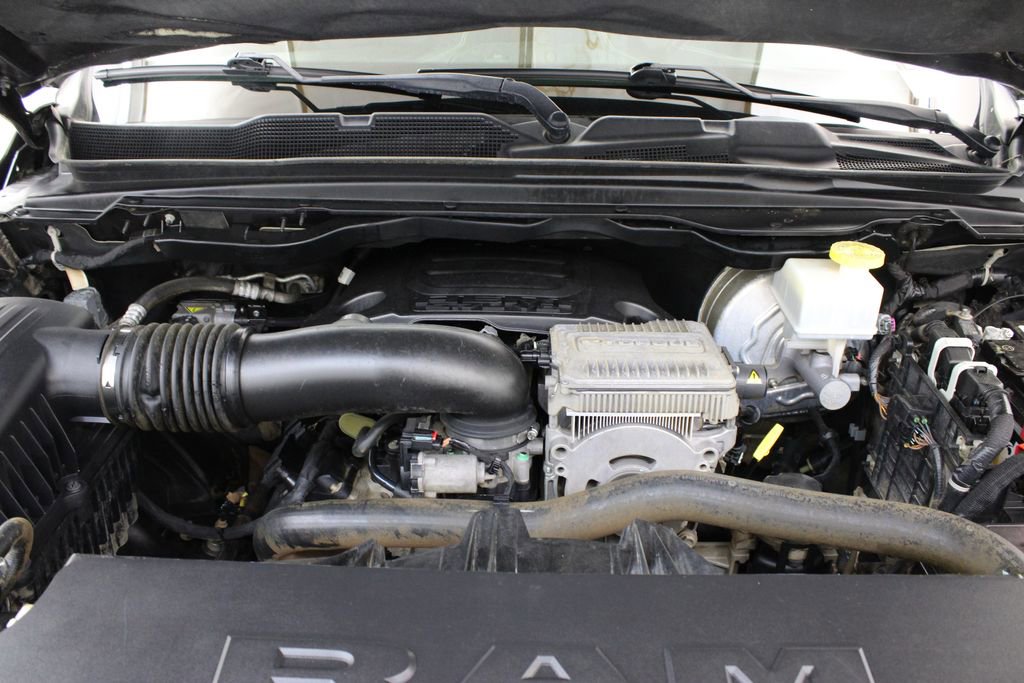 Used 2024 RAM 1500 Limited AWD/4WD image 35