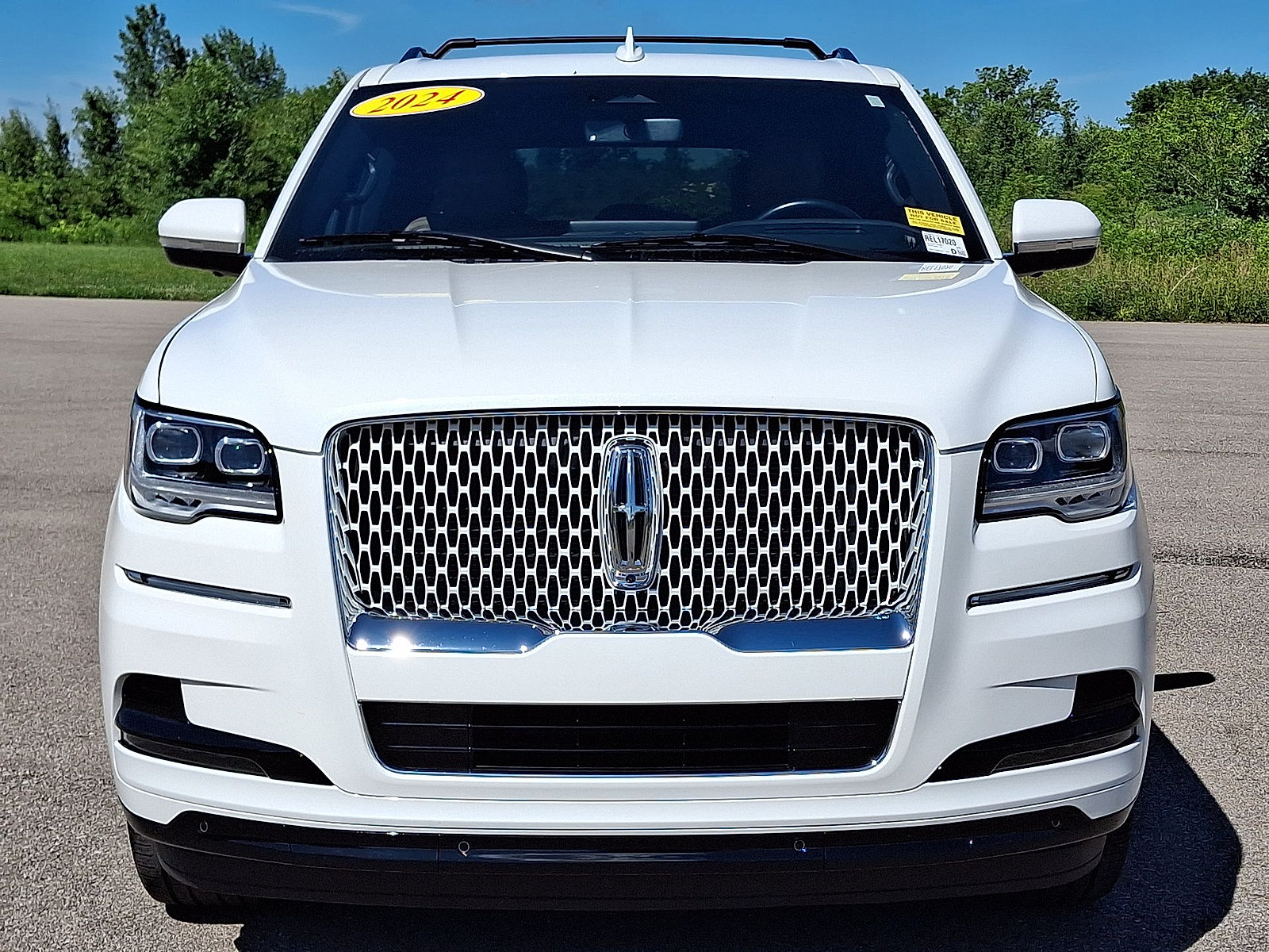 Used 2024 Lincoln Navigator L Reserve AWD/4WD image 29