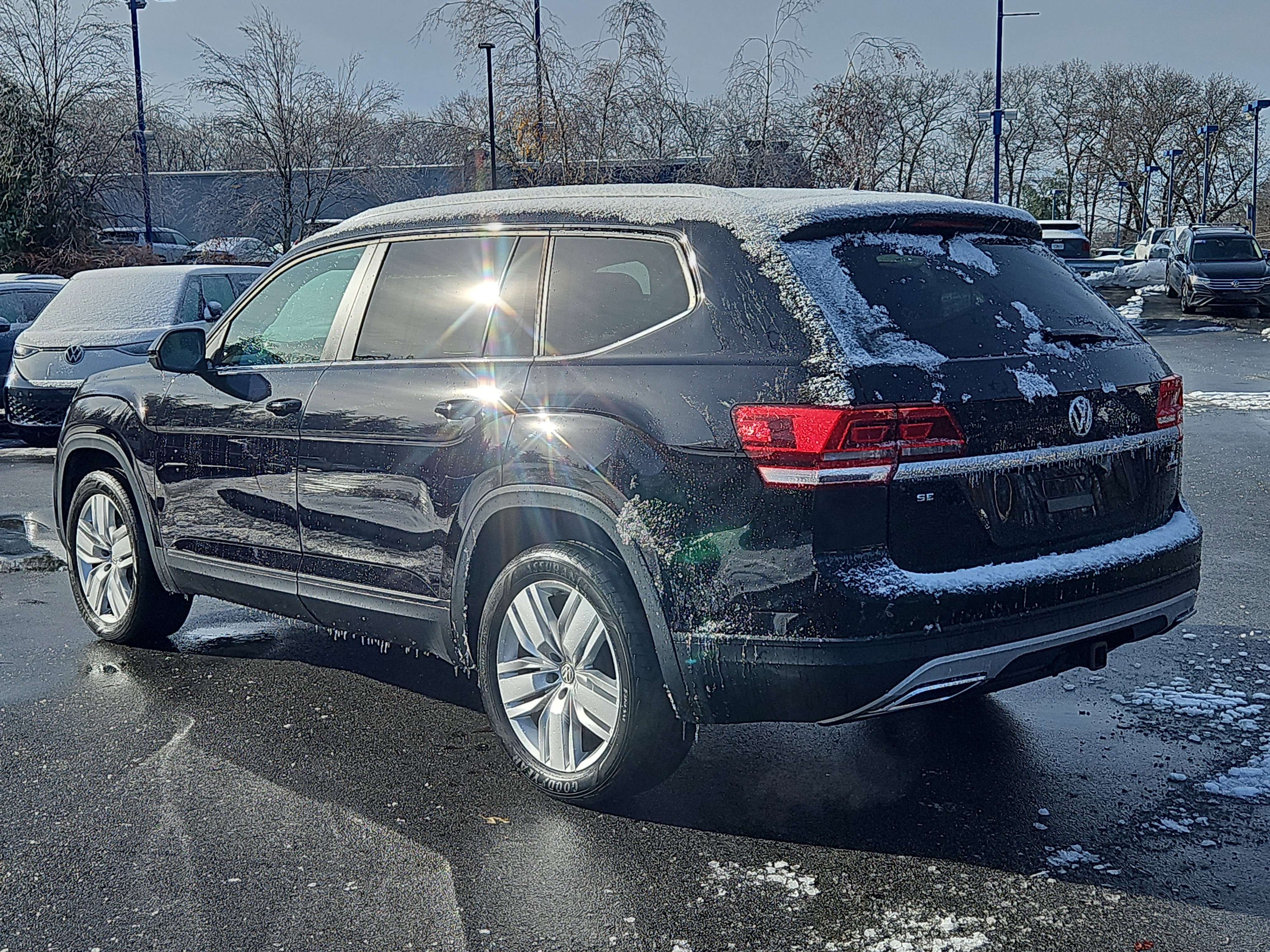 Used 2019 Volkswagen Atlas SE w/ Panoramic Sunroof Package image 26