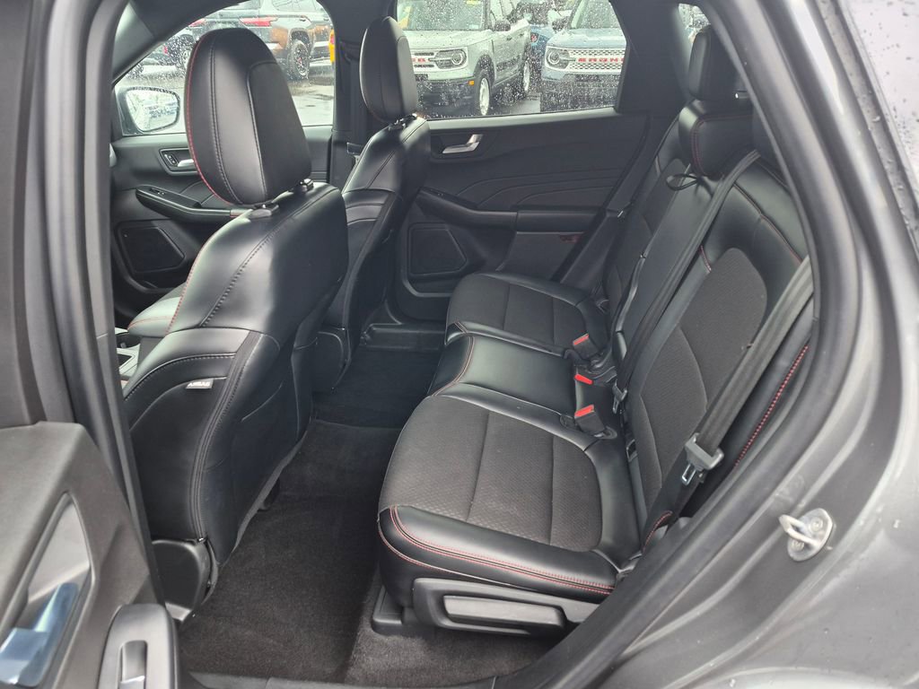 Used 2024 Ford Escape ST-Line Select w/ Tech Pack #1 AWD/4WD image 28