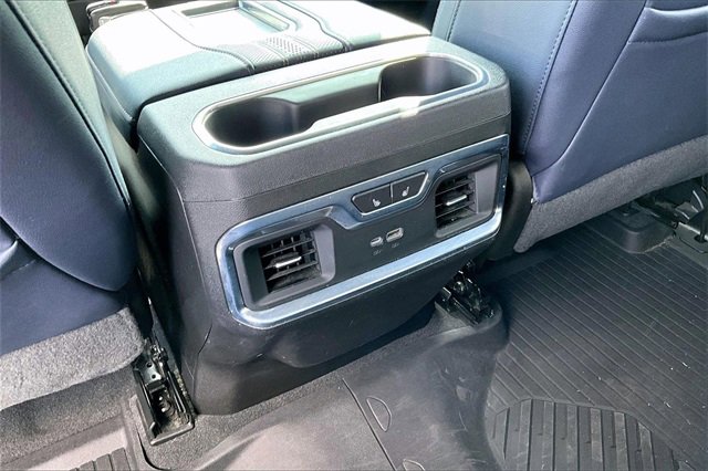 Used 2022 Chevrolet Silverado 1500 High Country w/ Z71 Off-Road Package image 11