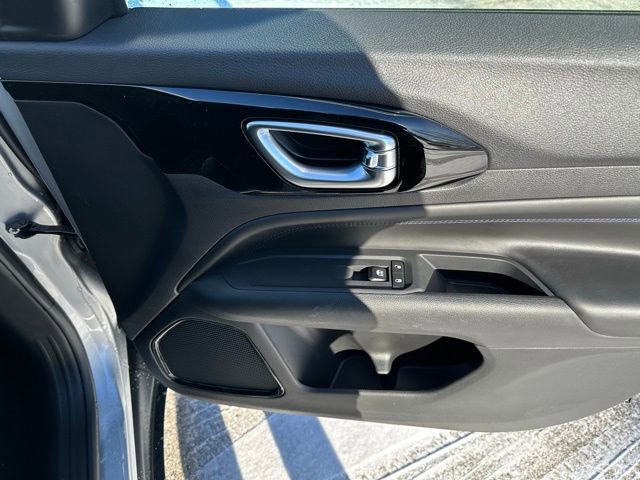 New 2026 Jeep Compass Latitude AWD/4WD image 11