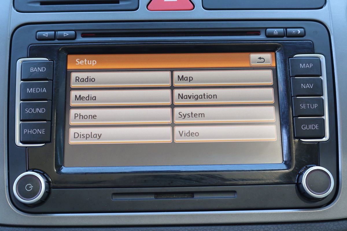 Used 2011 Volkswagen Tiguan S AWD/4WD image 23