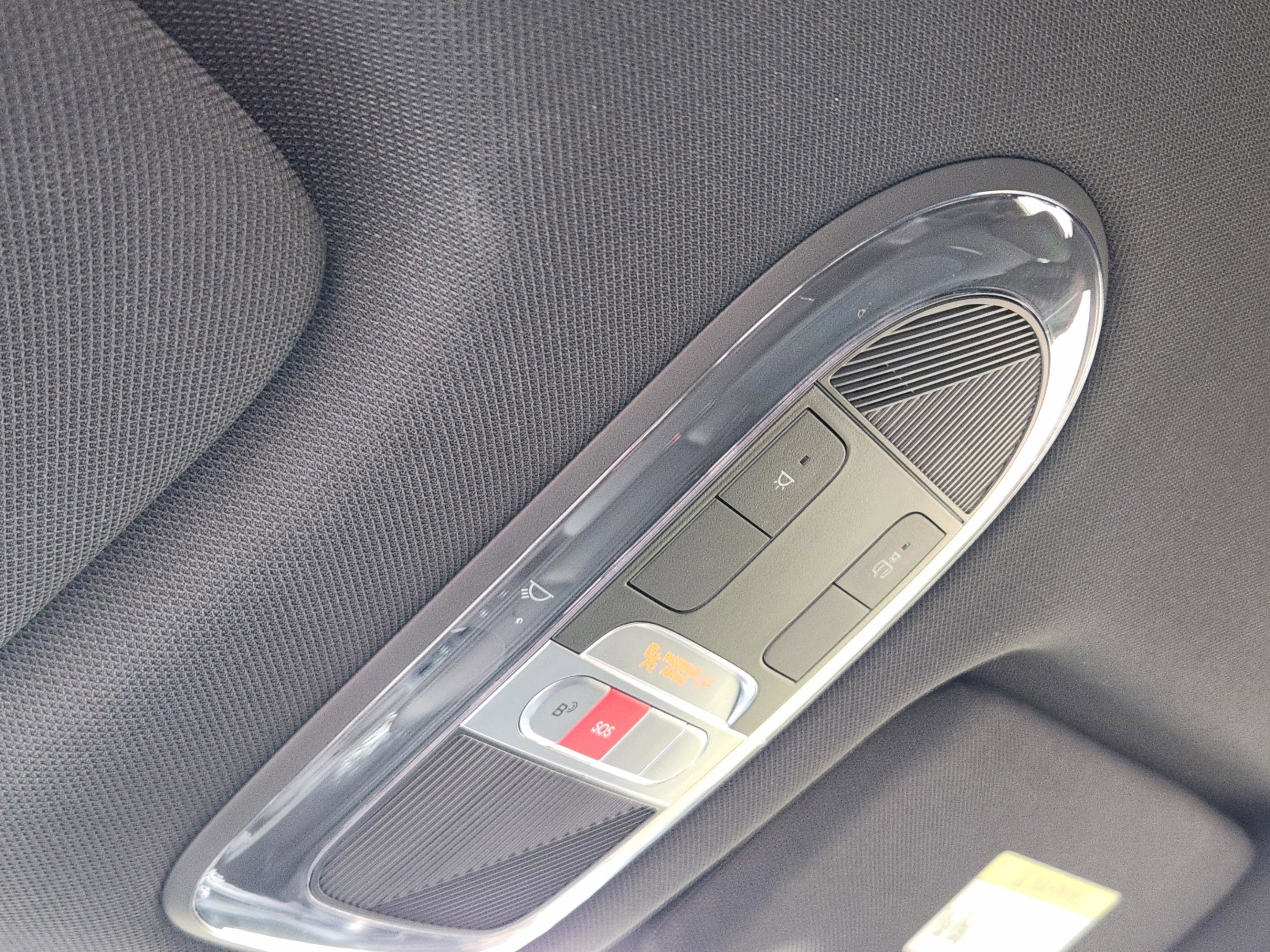 Used 2023 Hyundai Ioniq 6 SEL RWD image 8