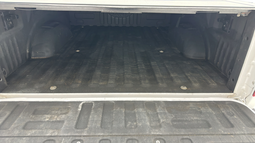 Used 2016 Ford F150 XL w/ Equipment Group 101A Mid RWD image 9