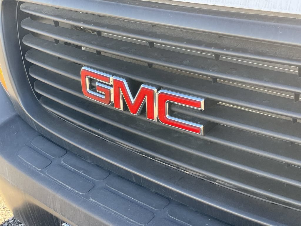 New 2025 GMC Savana 2500 Extended w/ Driver Convenience Package RWD image 29