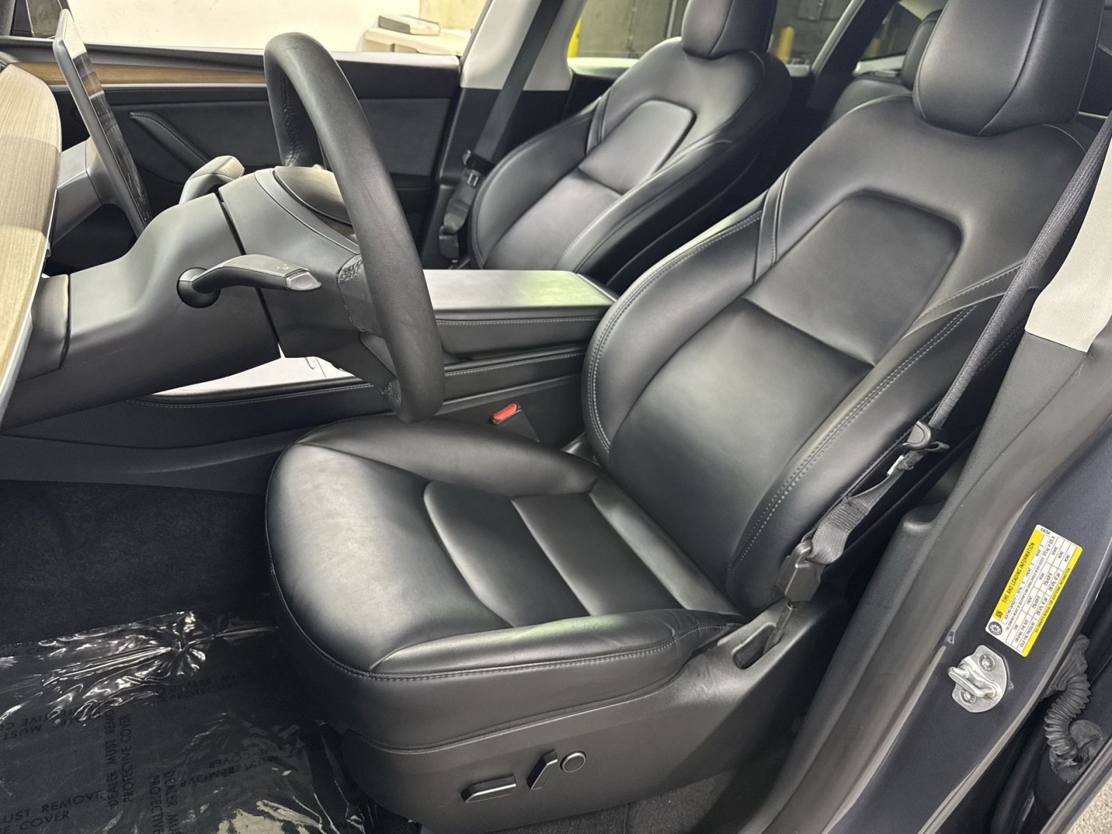 Used 2023 Tesla Model Y Long Range AWD/4WD image 14
