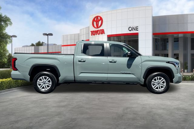 Used 2024 Toyota Tundra SR5 w/ SR5 Premium Package AWD/4WD image 3