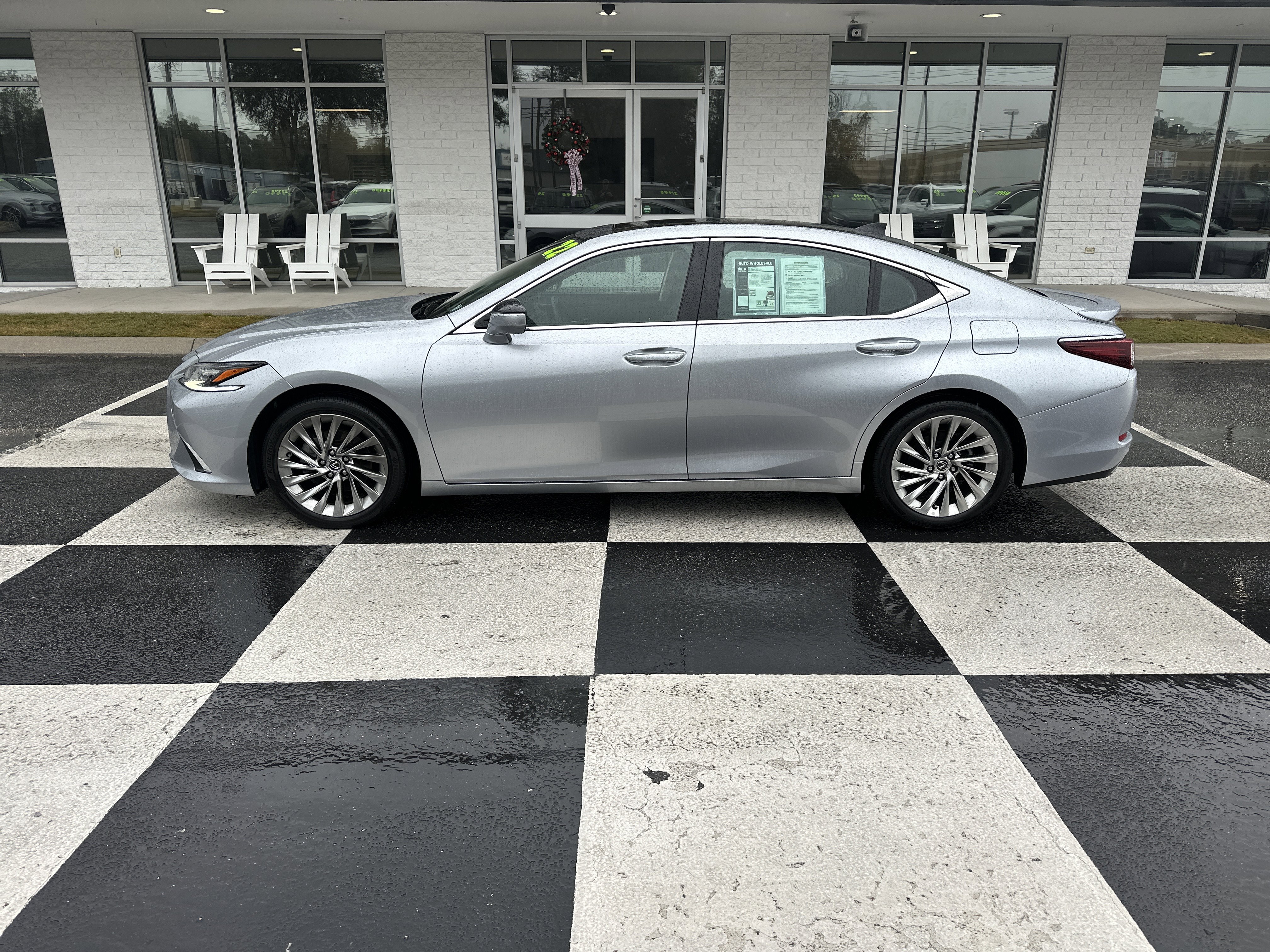 Used 2022 Lexus ES 350 Ultra Luxury image 1
