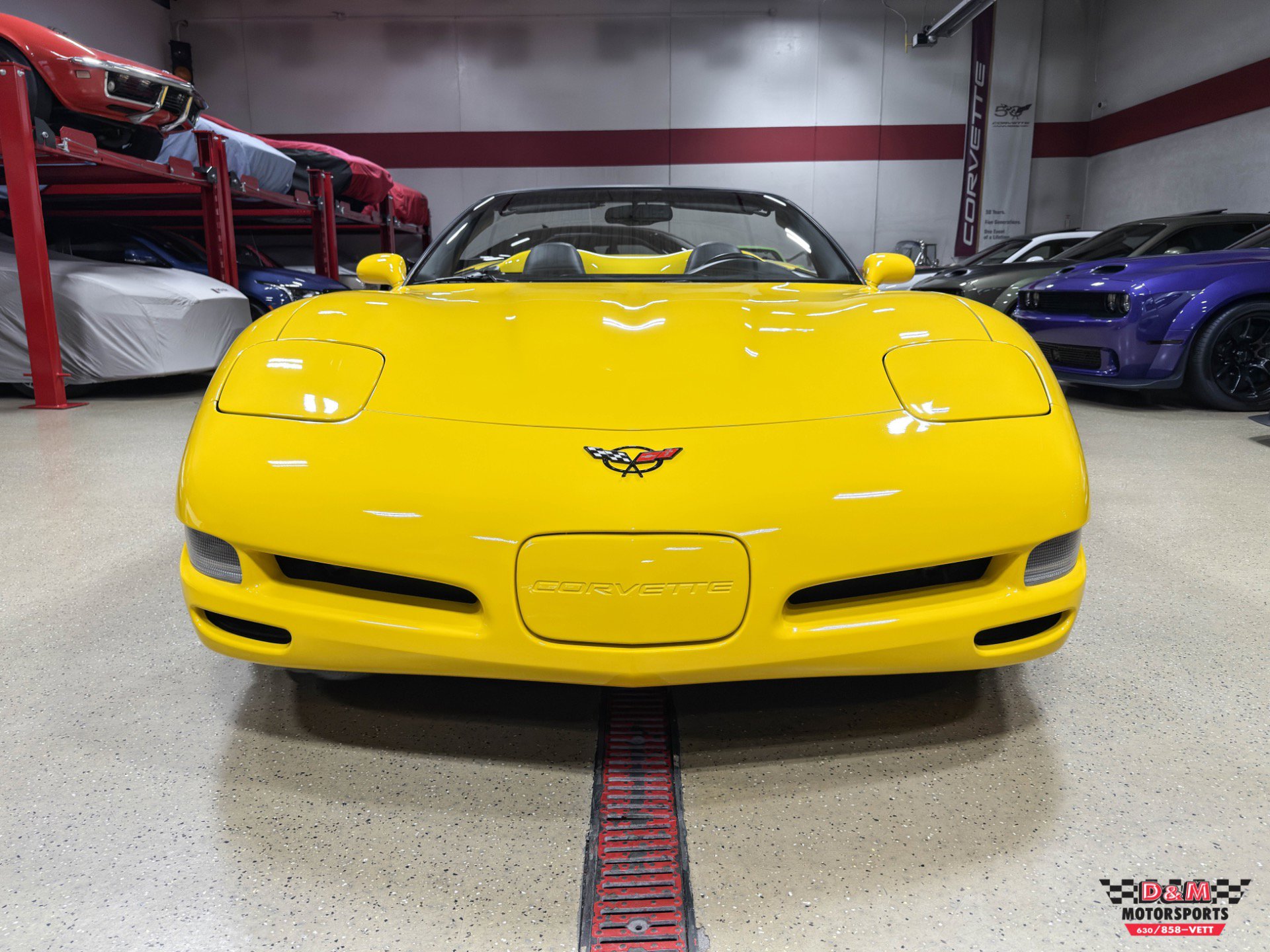 Used 2000 Chevrolet Corvette Convertible image 8