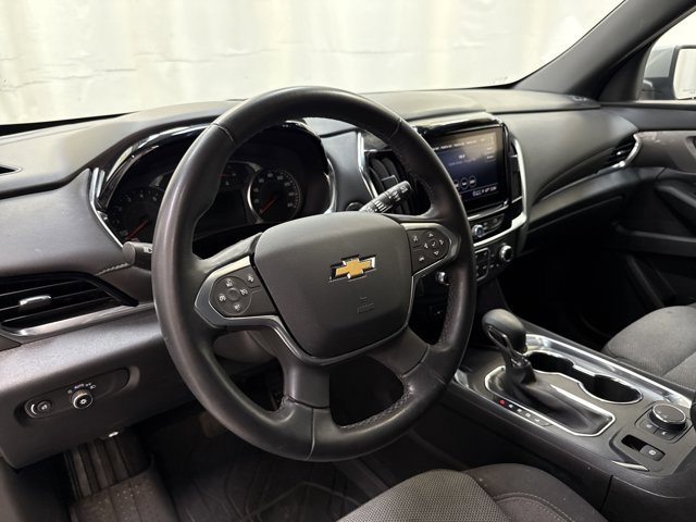 Used 2024 Chevrolet Traverse LT image 25