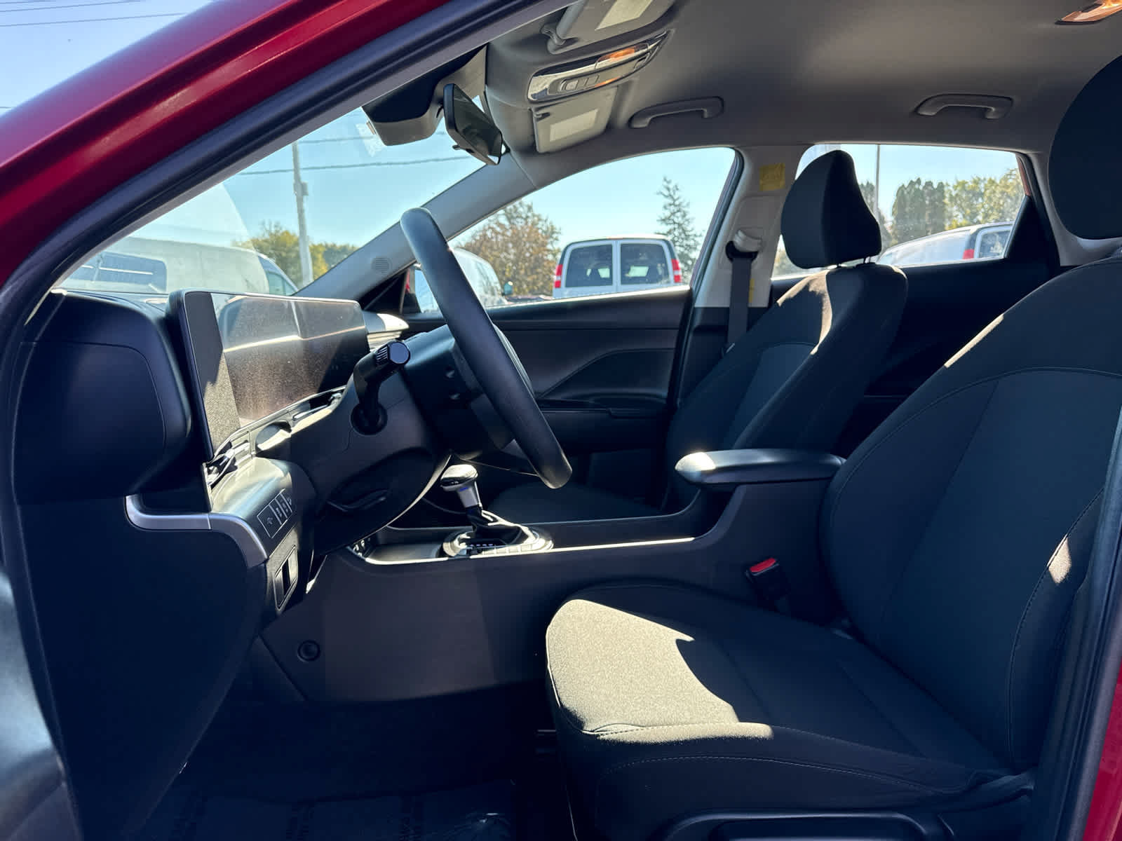 Used 2024 Hyundai Kona SE FWD image 11