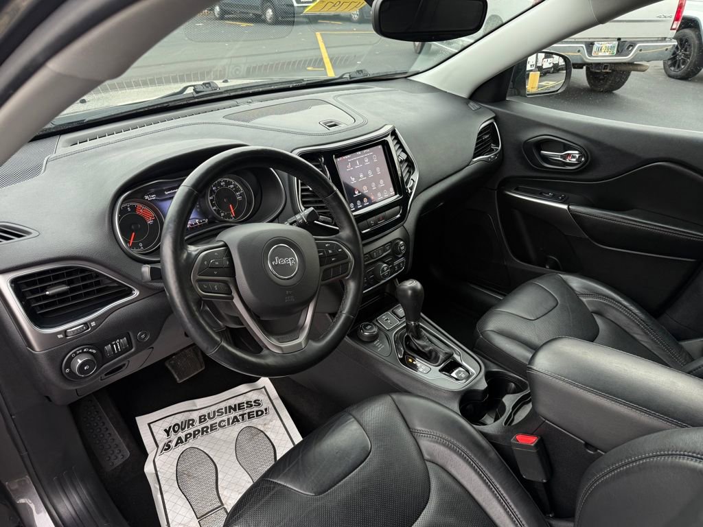 Used 2020 Jeep Cherokee Limited image 10