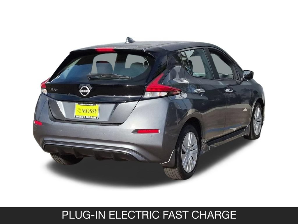 Certified 2025 Nissan Leaf S FWD image 9