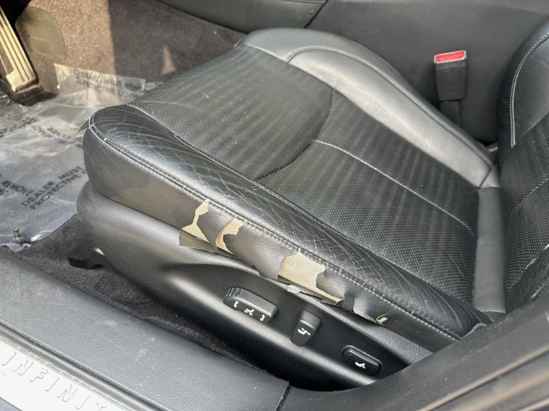 Used 2011 INFINITI M37 w/ Sport Pkg RWD image 22
