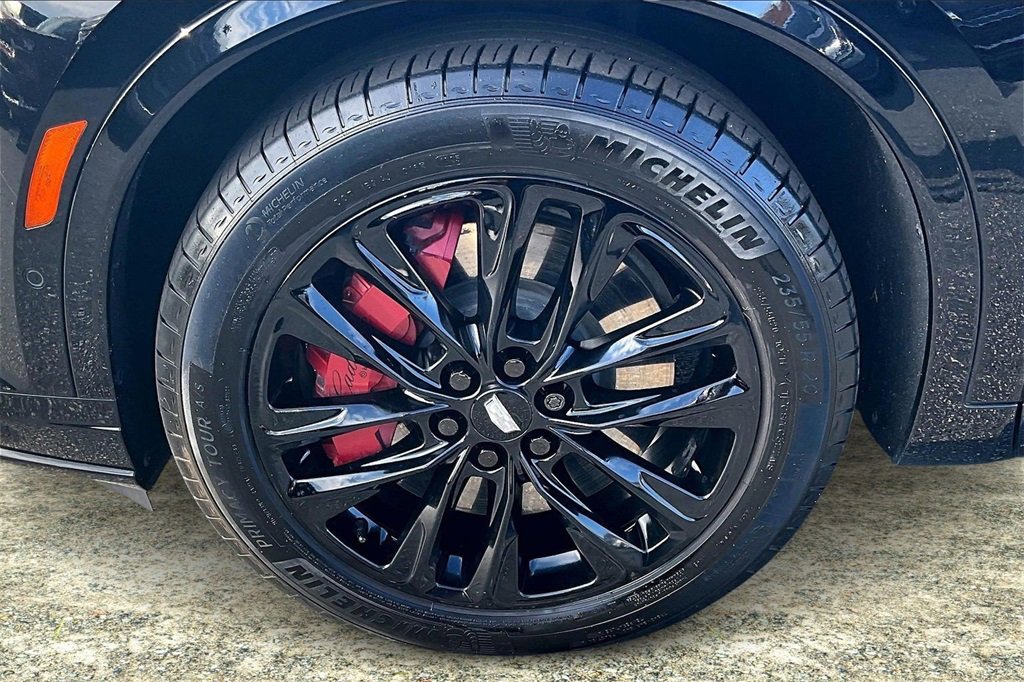 Certified 2022 Cadillac XT6 Sport w/ Technology Package image 34