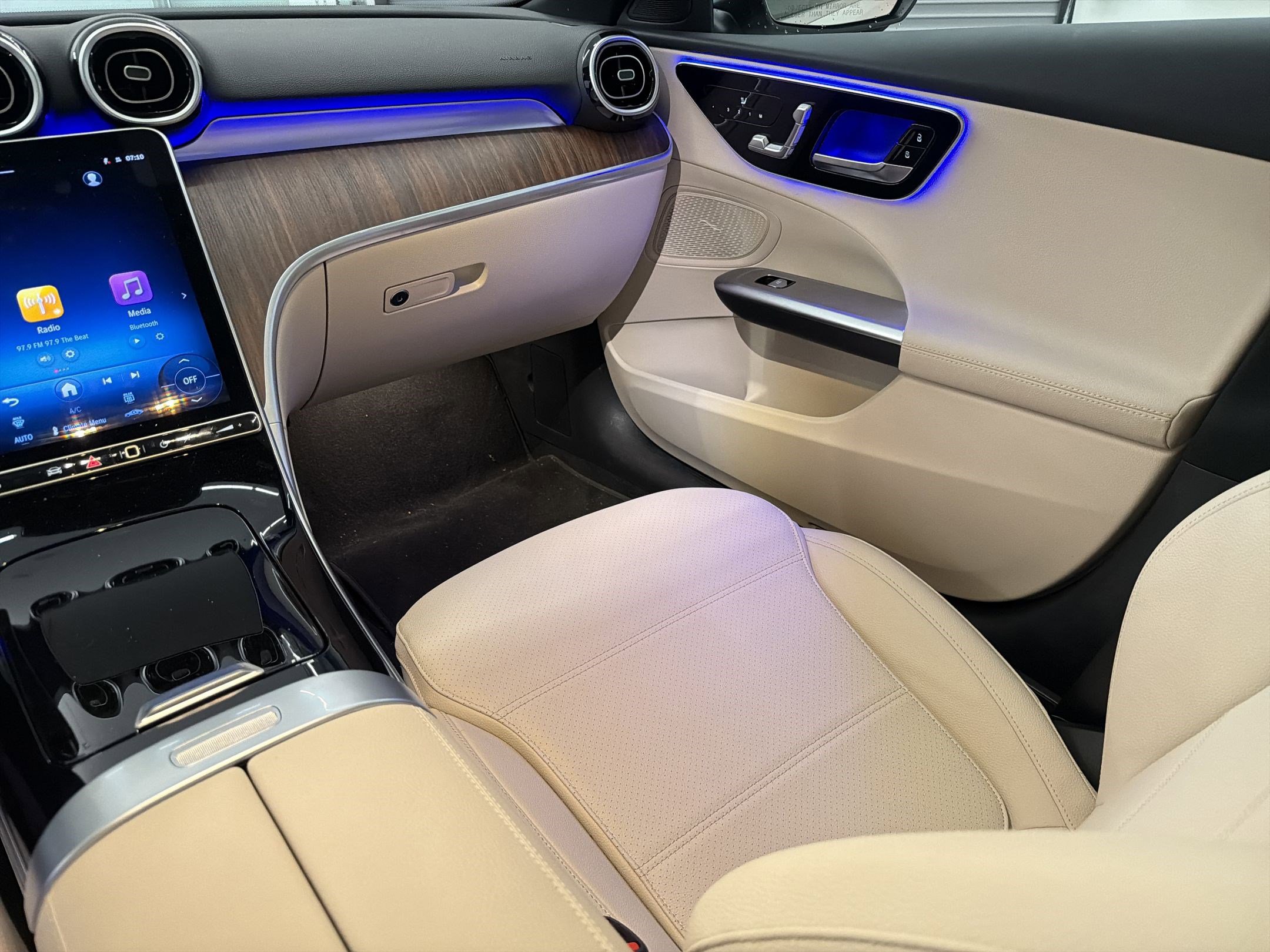 Certified 2026 Mercedes-Benz C 300 4MATIC Sedan image 27