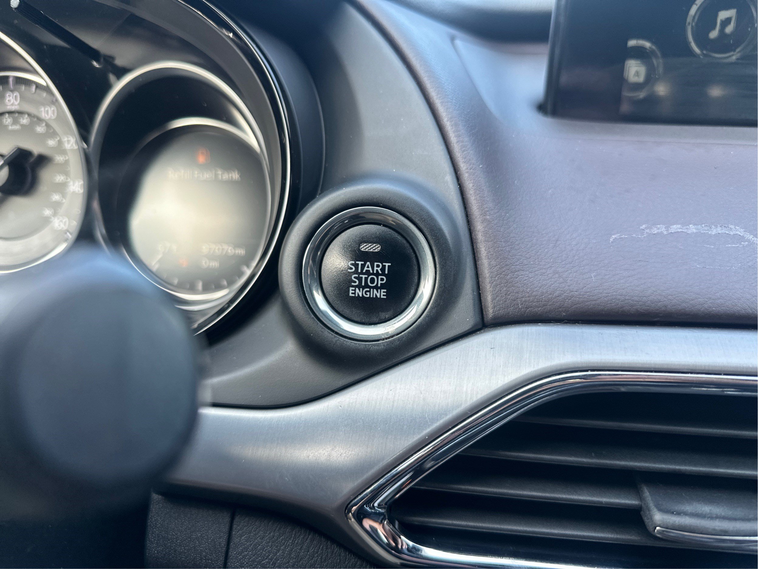 Used 2018 MAZDA CX-9 Grand Touring AWD/4WD image 32