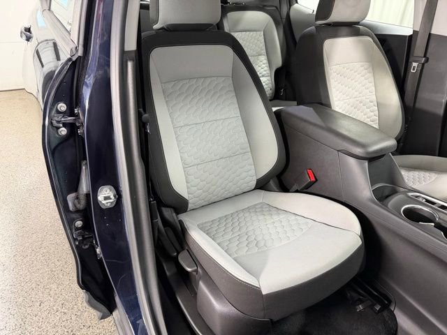 Used 2020 Chevrolet Equinox LS FWD image 19