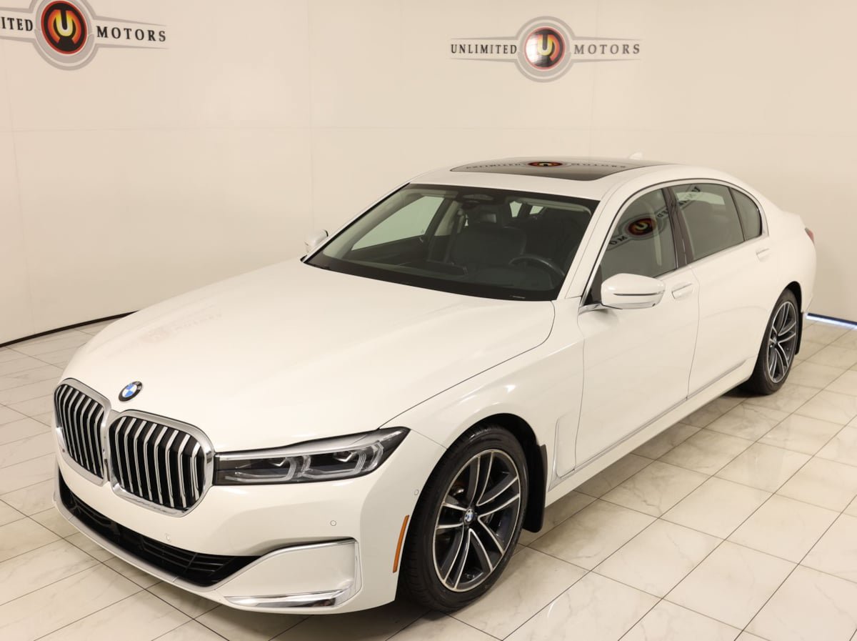 Used 2022 BMW 750i xDrive w/ Executive Package AWD/4WD image 35