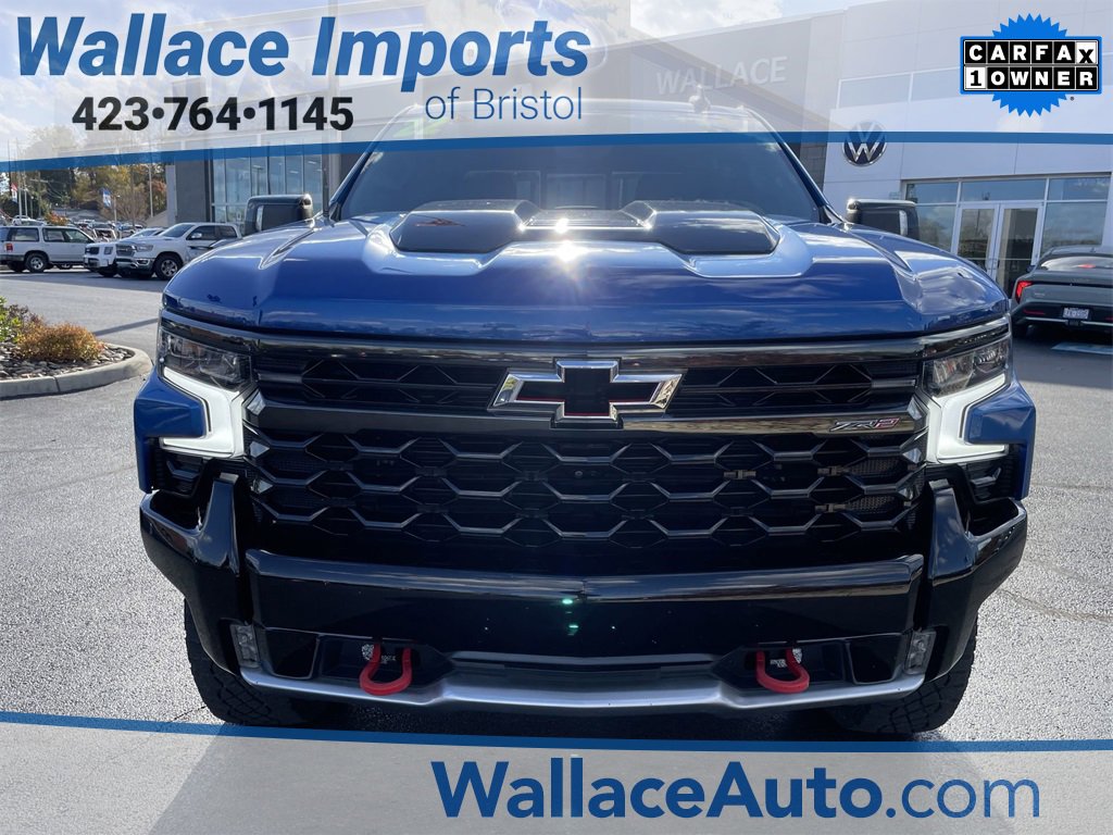 Used 2022 Chevrolet Silverado 1500 ZR2 w/ Technology Package image 2